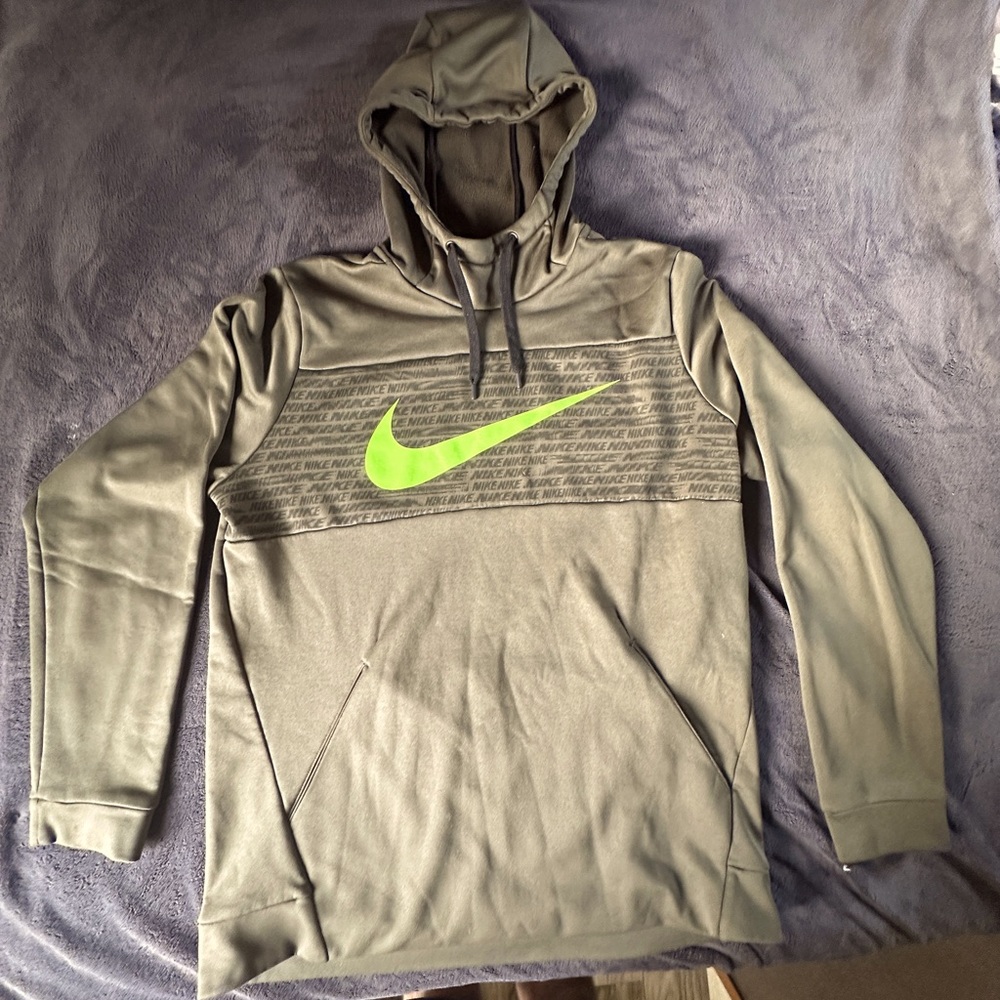 Nike athletic hoodie Green